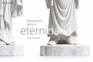 base e pé da estátua branca da relevância para eternidade